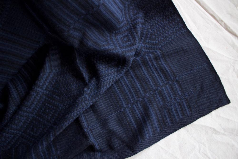Havn overshot coverlet - Navy