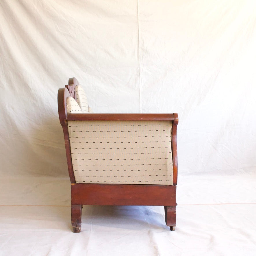 Vintage Beige Patterned Victorian style Sofa