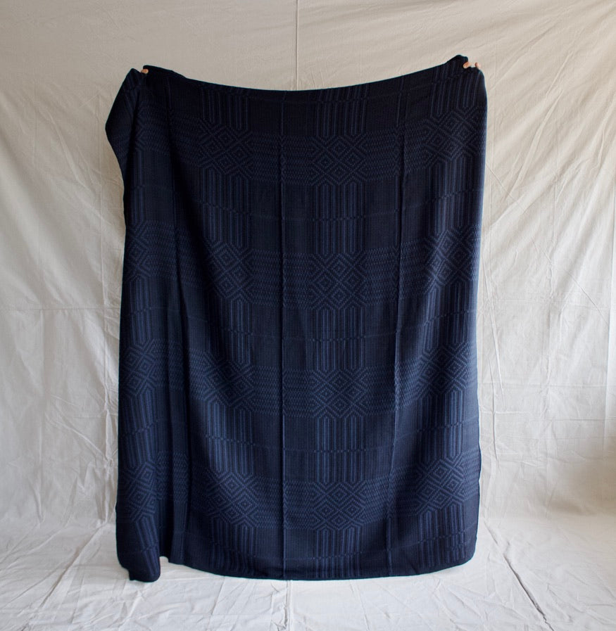 Havn overshot coverlet - Navy