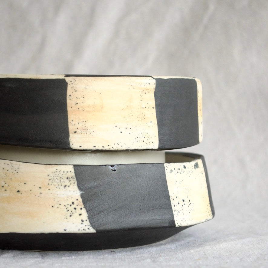 Cara Taylor Double-Wall Planter B/W