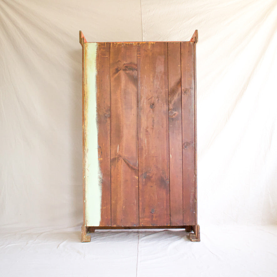 Vintage Wardrobe