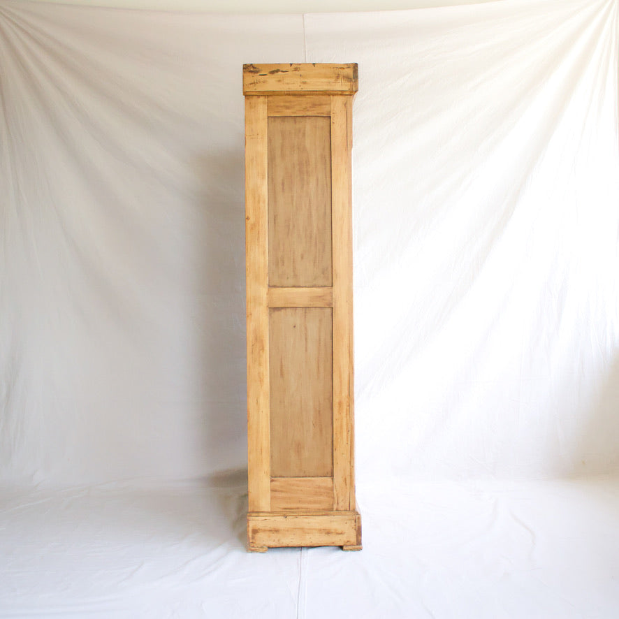 Vintage Wardrobe