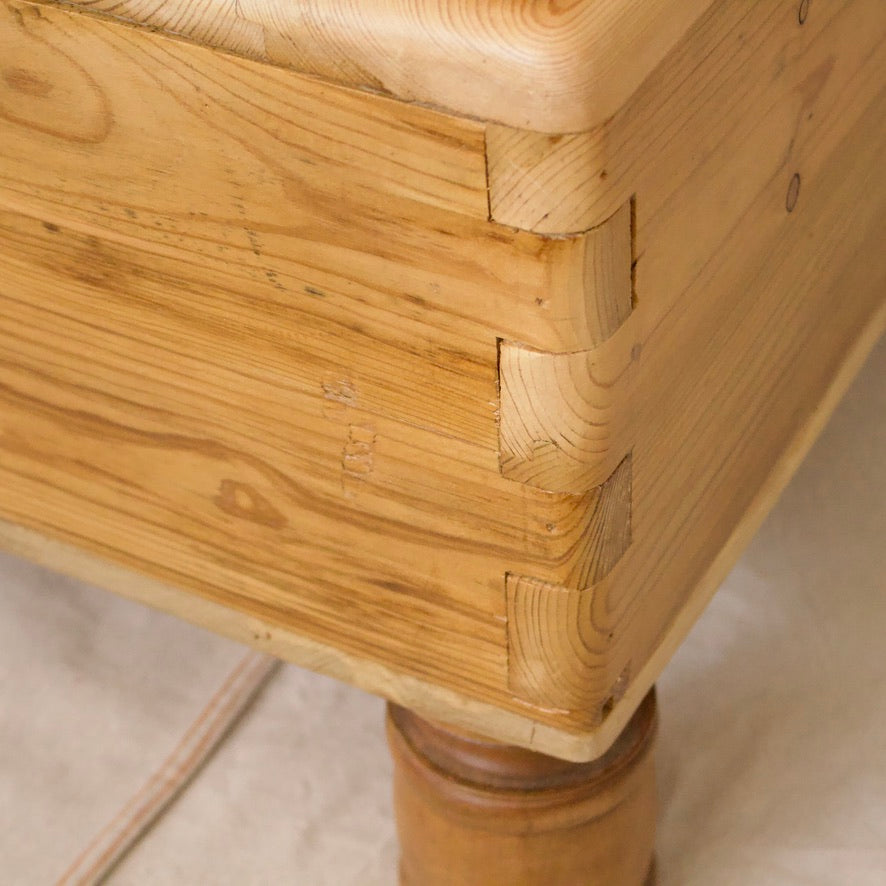 Rounded Corner Coffee Table