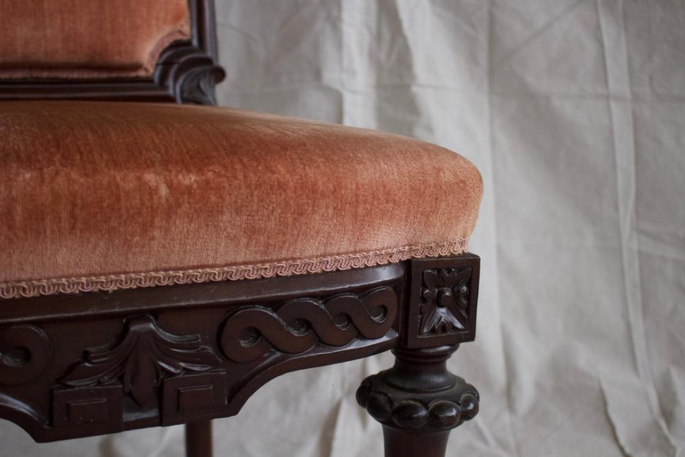 Victorian Pink Velvet Lady's Chair