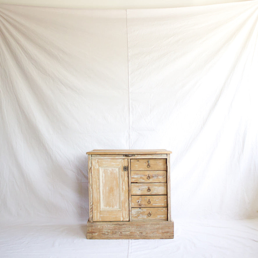 White-washed Hutch