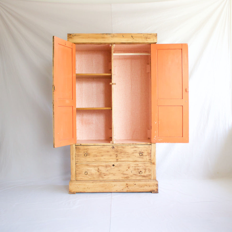 Vintage Wardrobe