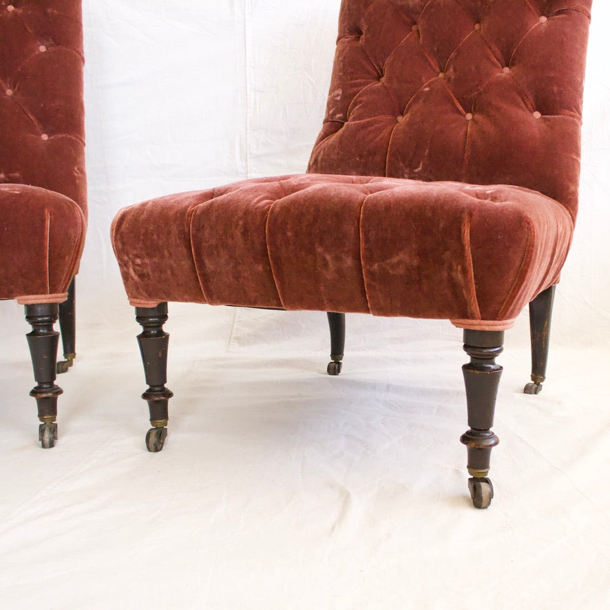Velvet Slipper Chair