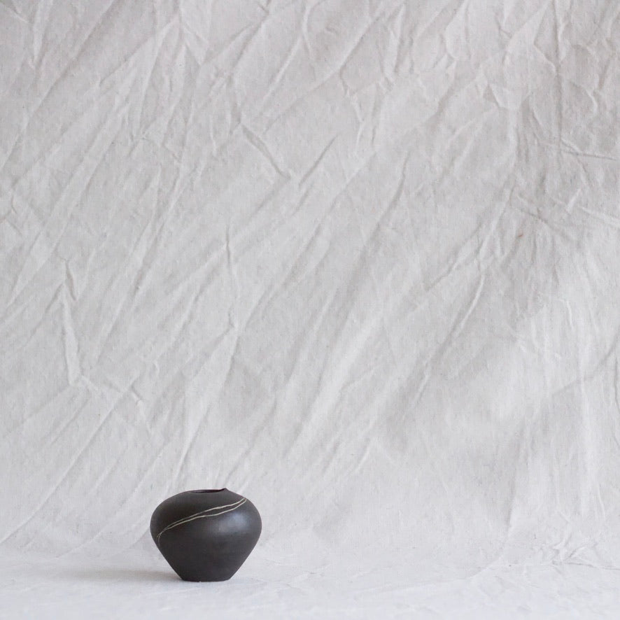 Noble Grit Ceramic Vase I