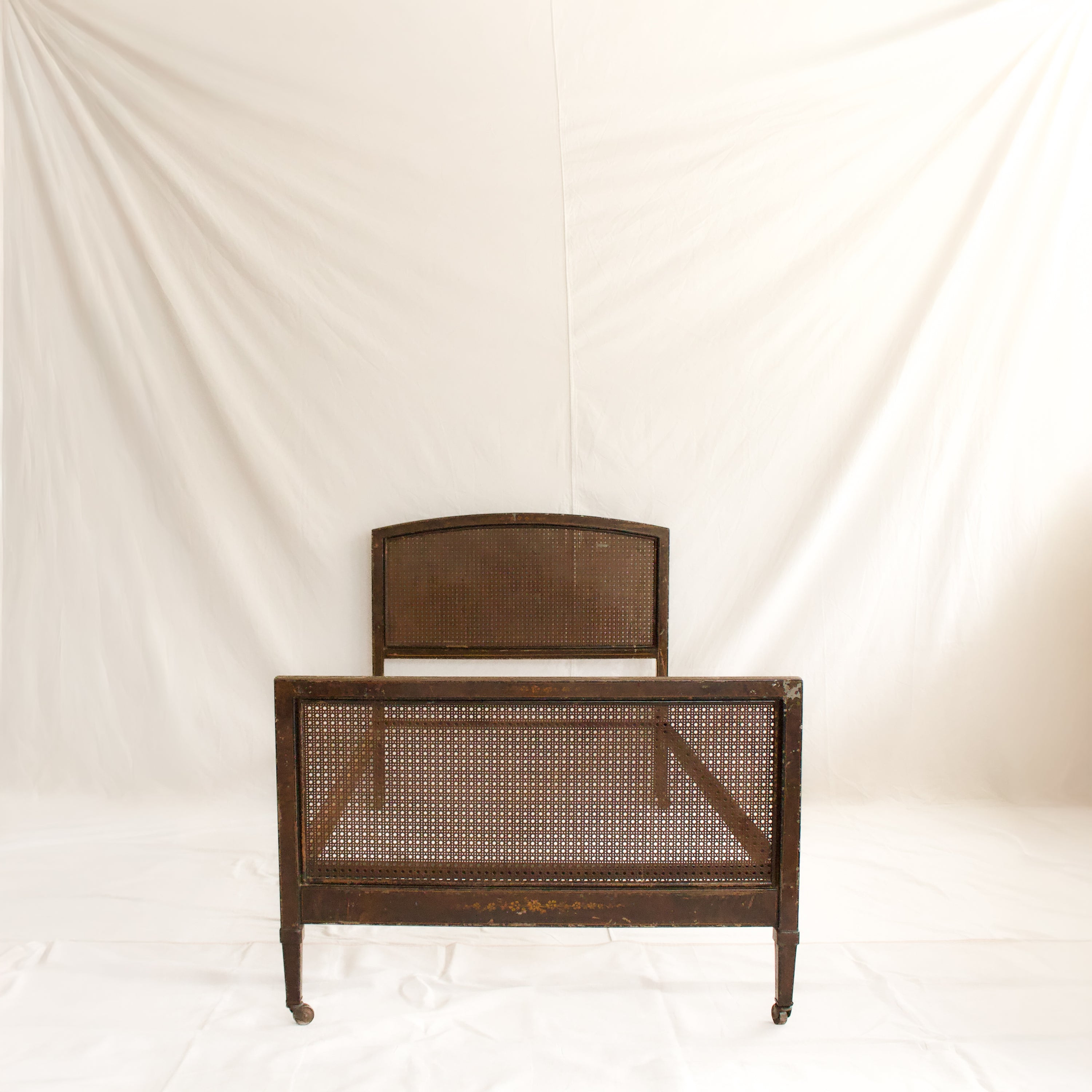 Antique Metal Twin Bed Frames