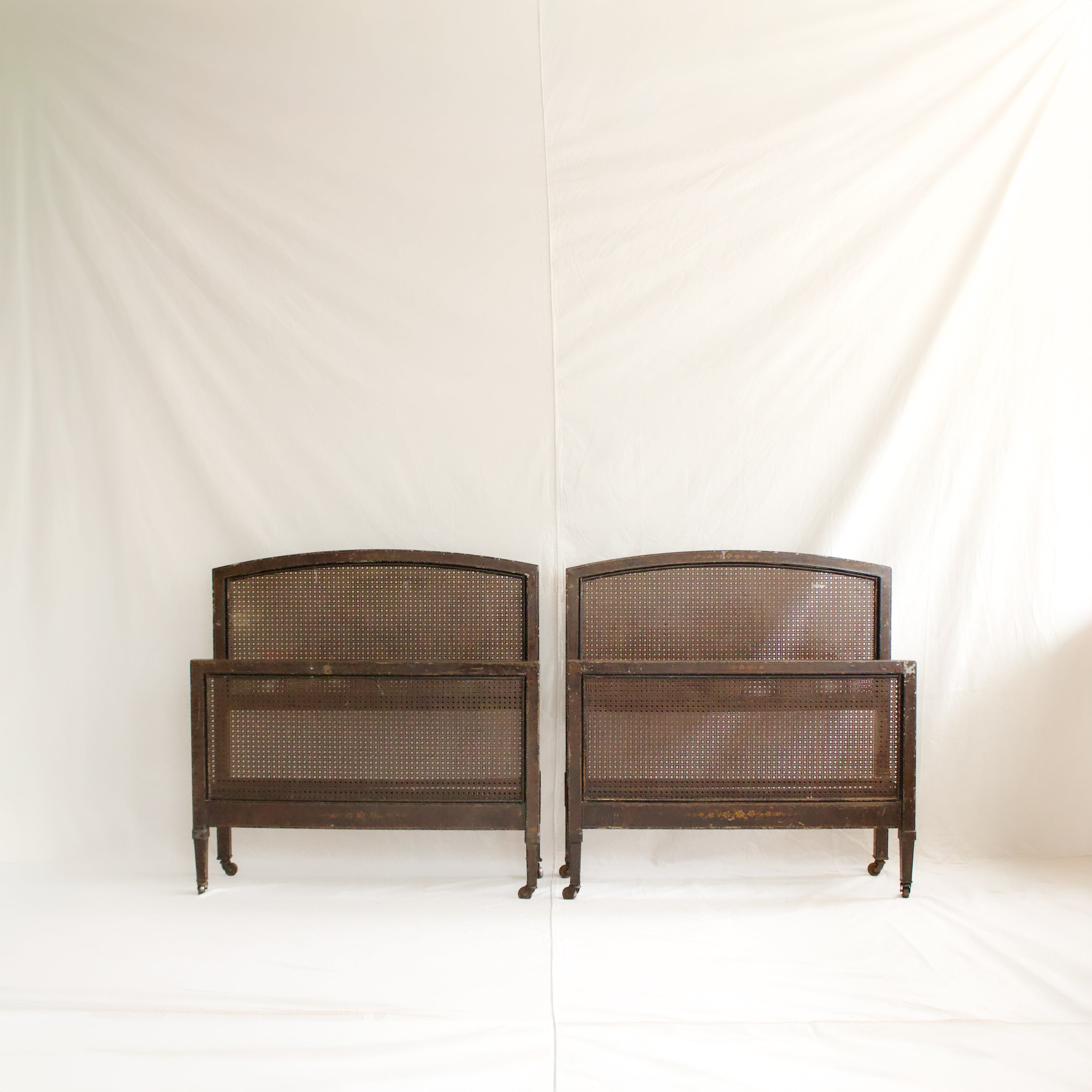 Antique Metal Twin Bed Frames