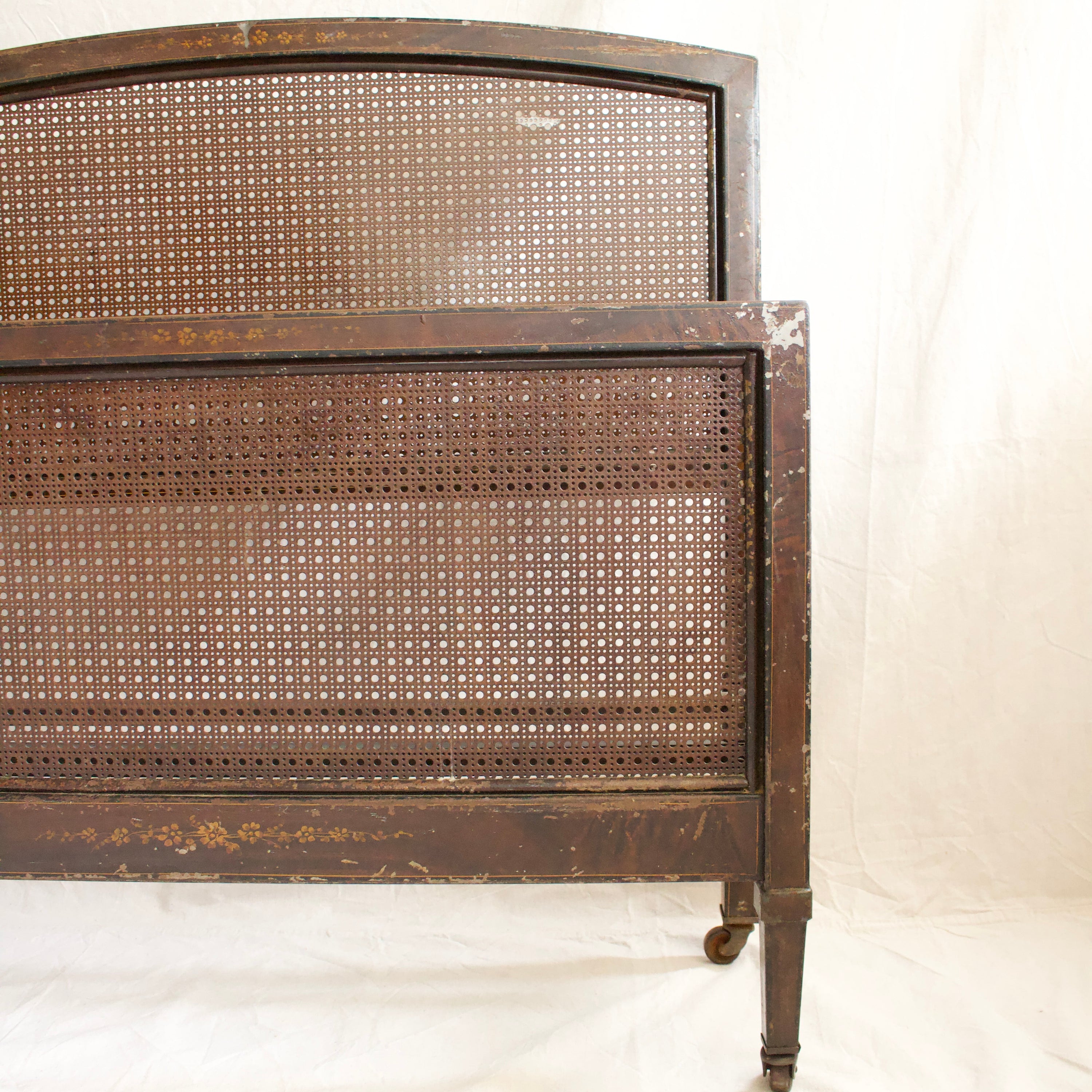 Antique Metal Twin Bed Frames