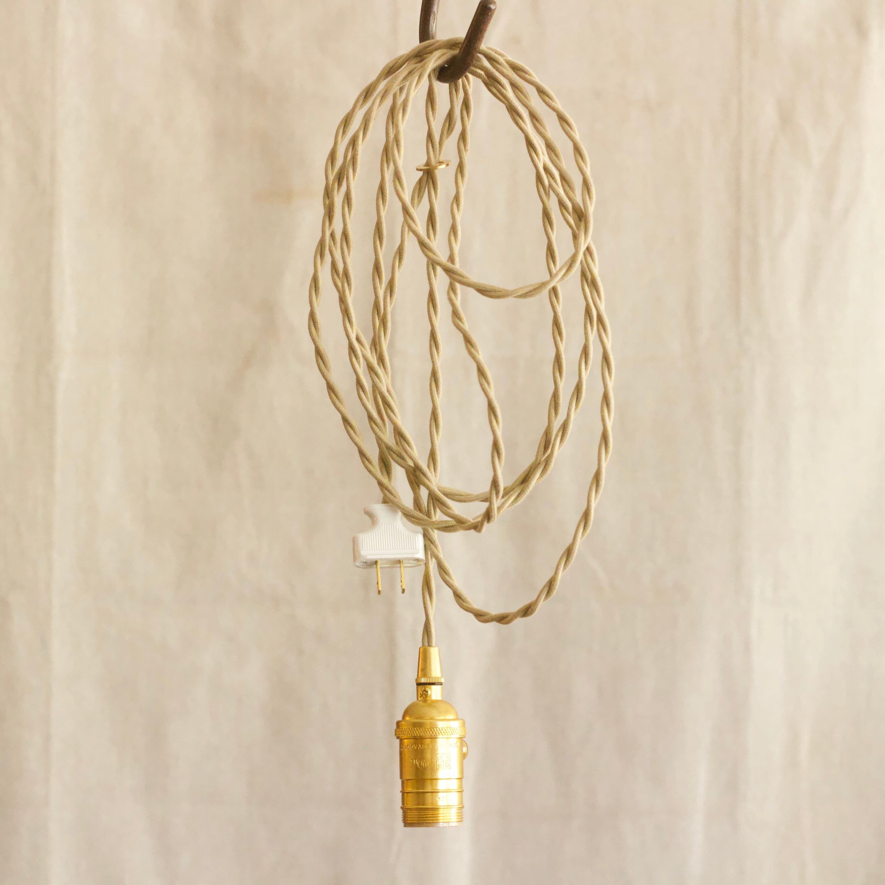 12ft. Putty Twisted Cord Set